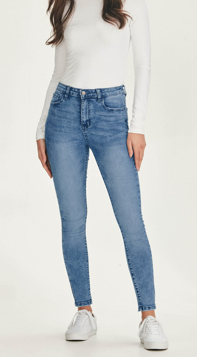 REGGIE | NO RIPS Jean Blue – junkfoodjeans
